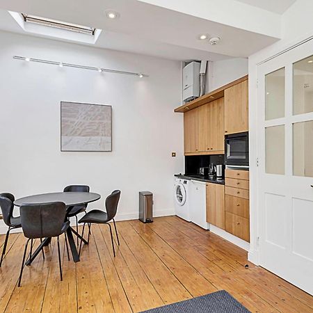 Beautiful One-Bedroom Apartment In Central London Exteriör bild