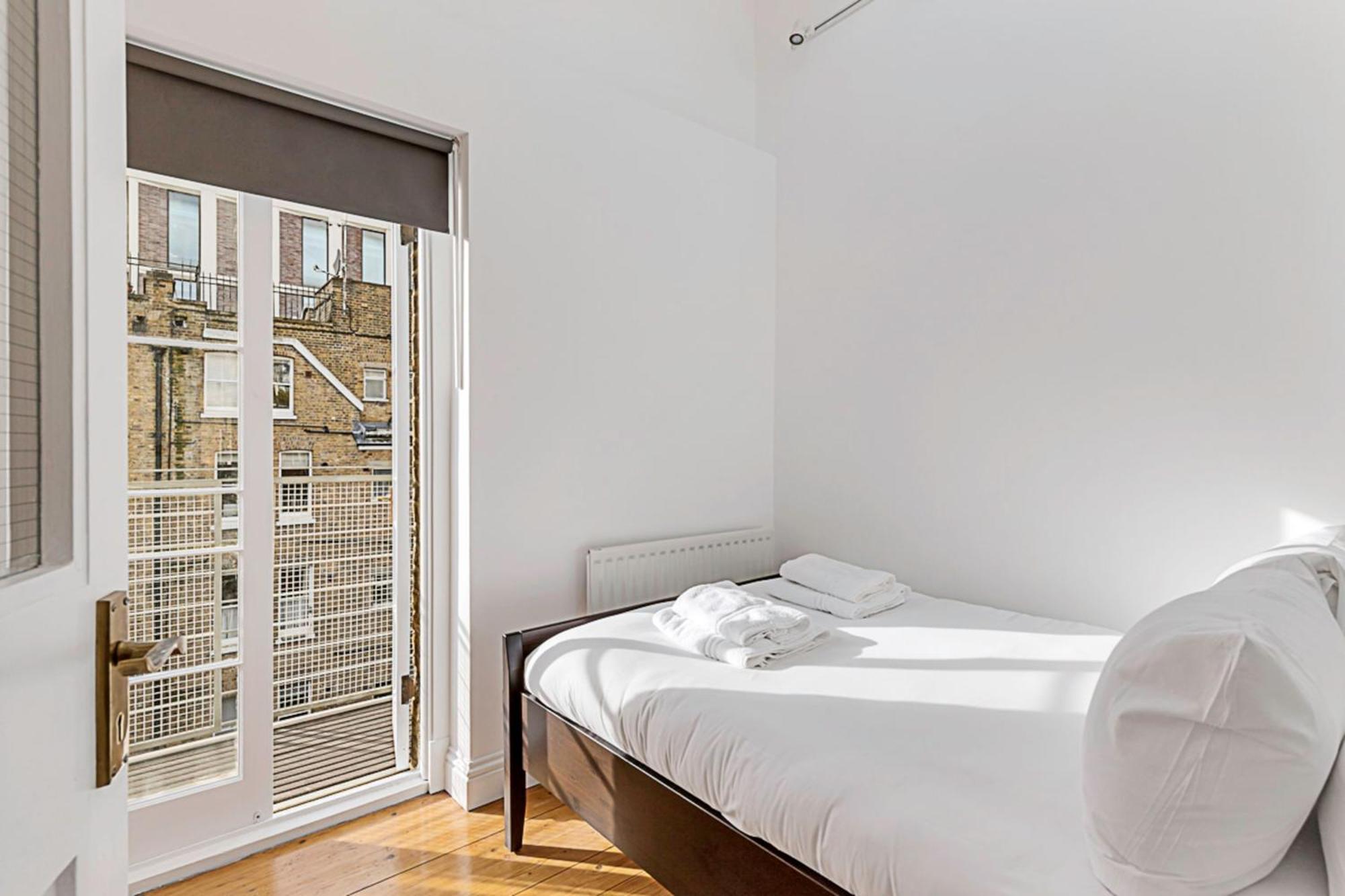 Beautiful One-Bedroom Apartment In Central London Exteriör bild