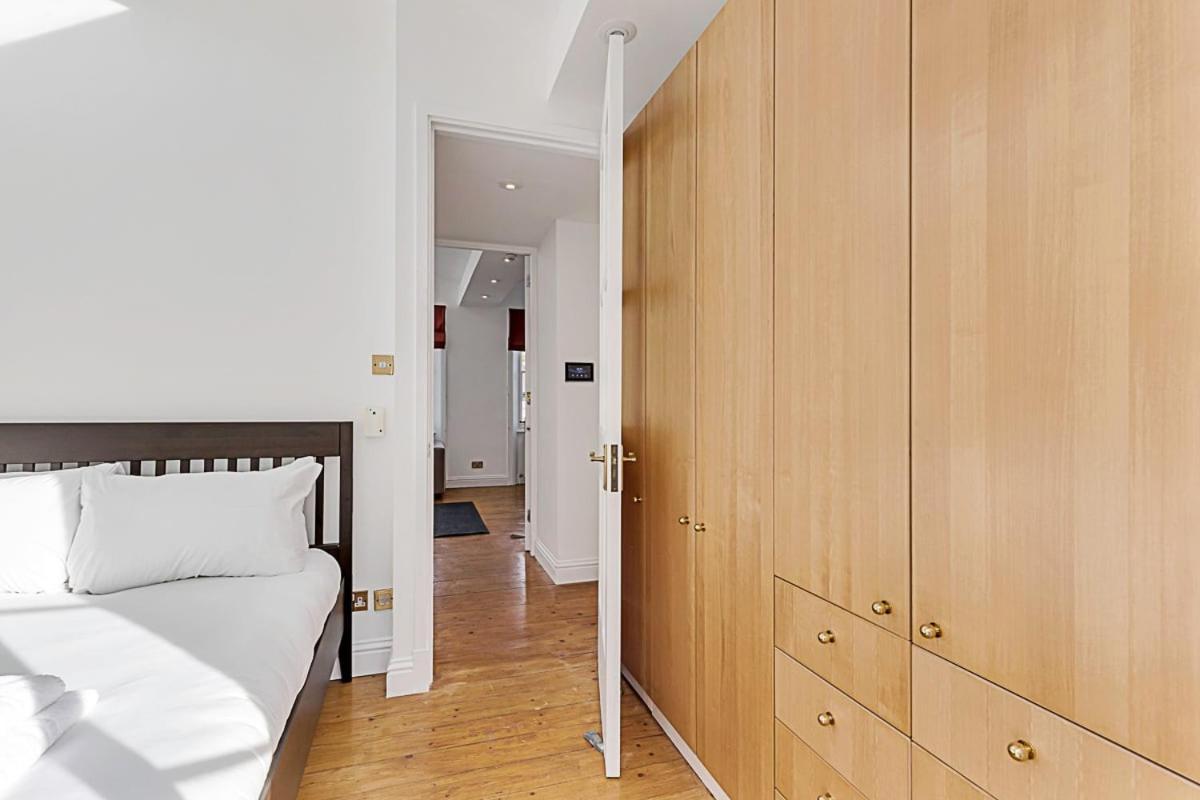 Beautiful One-Bedroom Apartment In Central London Exteriör bild