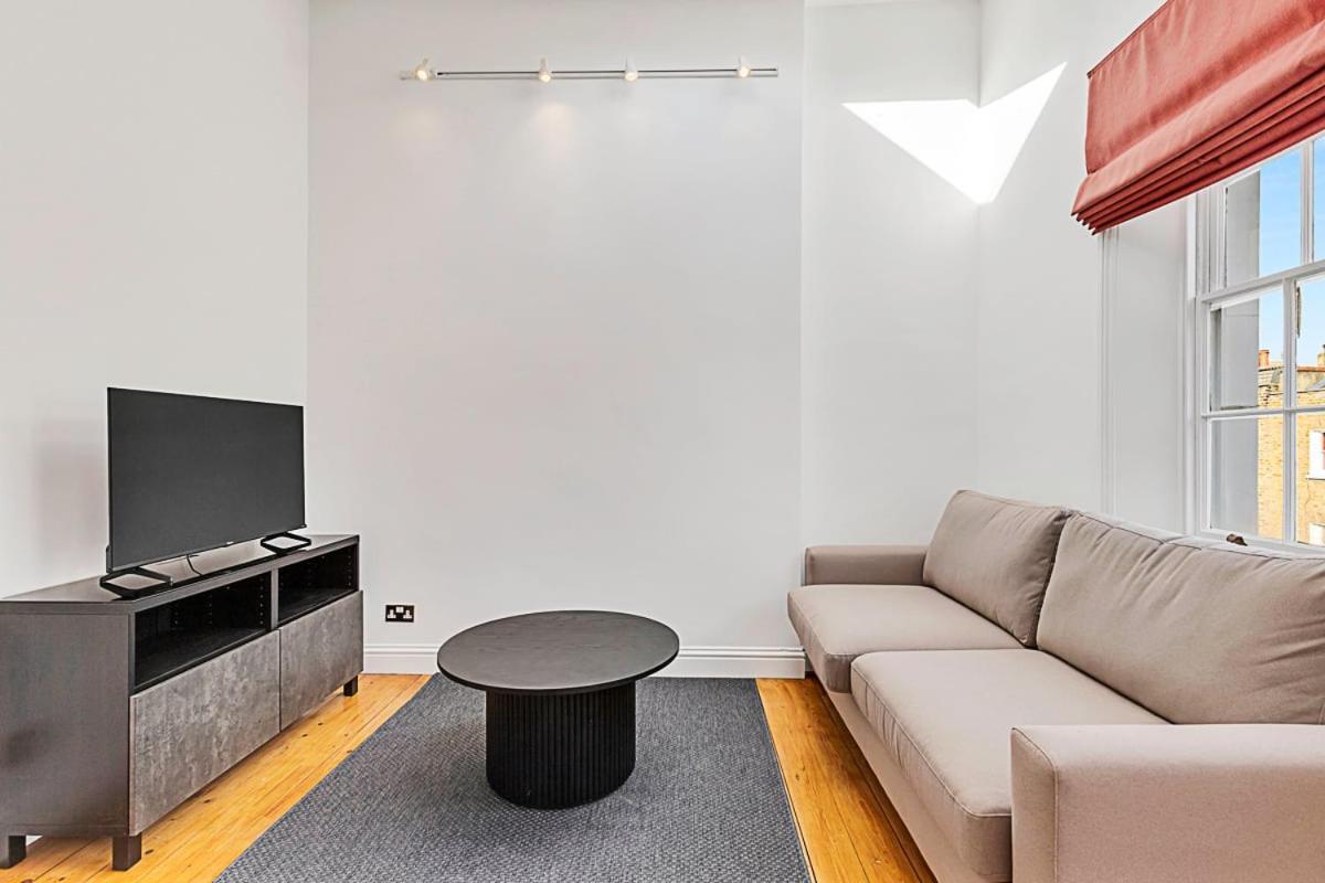 Beautiful One-Bedroom Apartment In Central London Exteriör bild